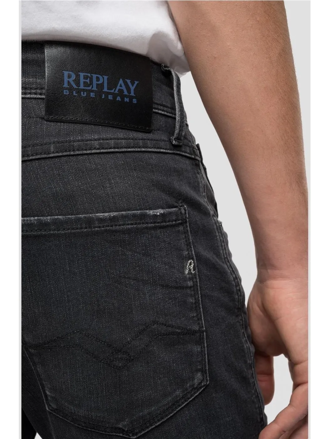 PANTALON VAQUERO REPLAY HOMBRE ANBASS SLIM 573 BIO