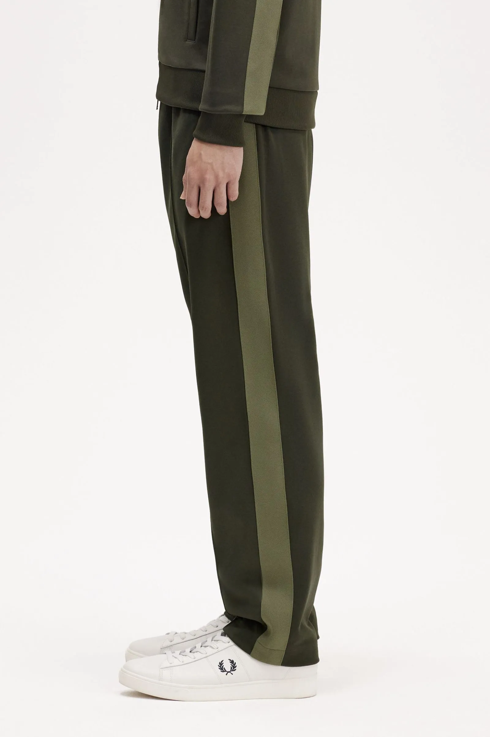 Pantalones de chándal con cinta decorativa