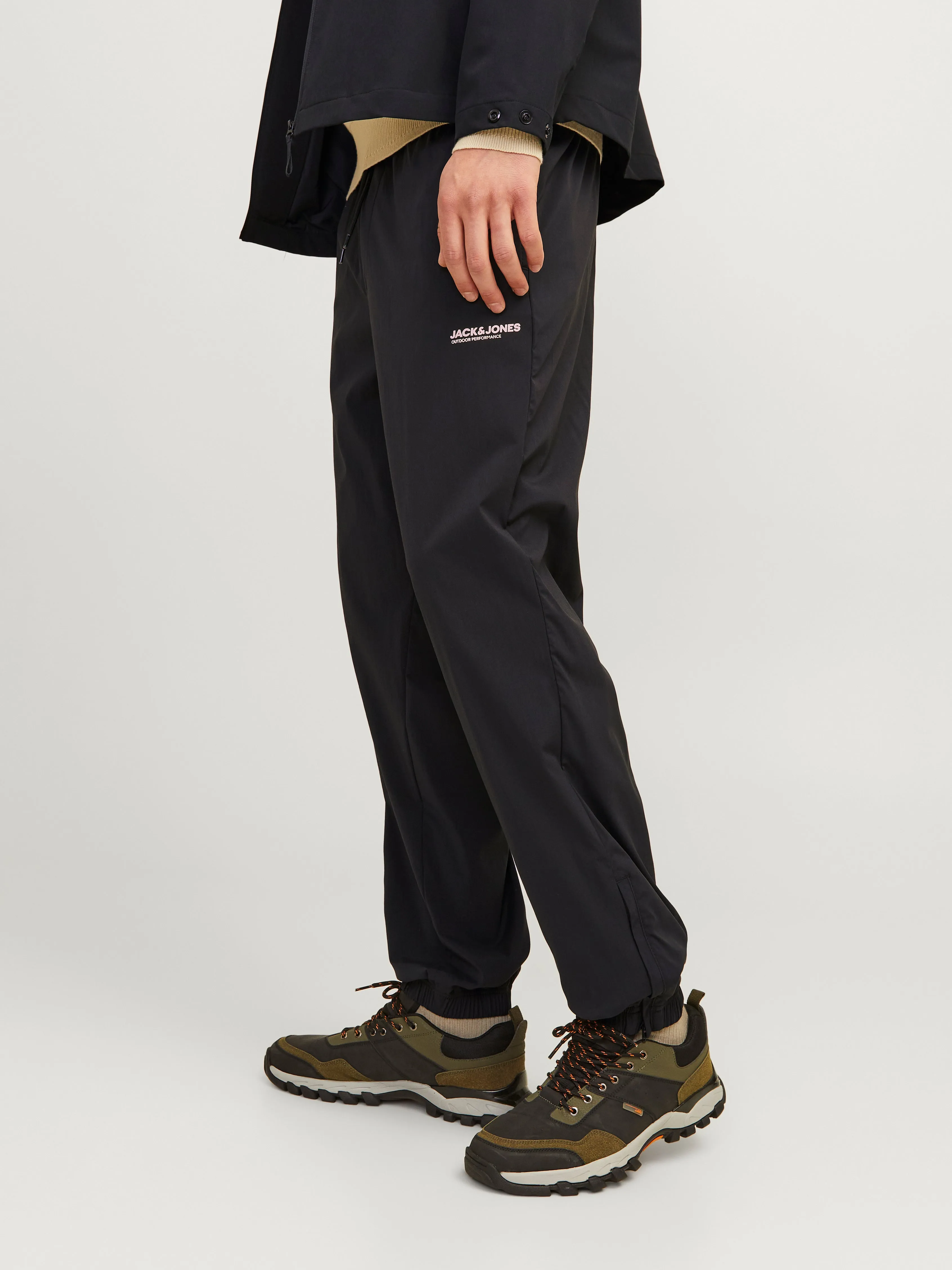 Pantalones de chándal Corte loose | Negro | Jack & Jones®
