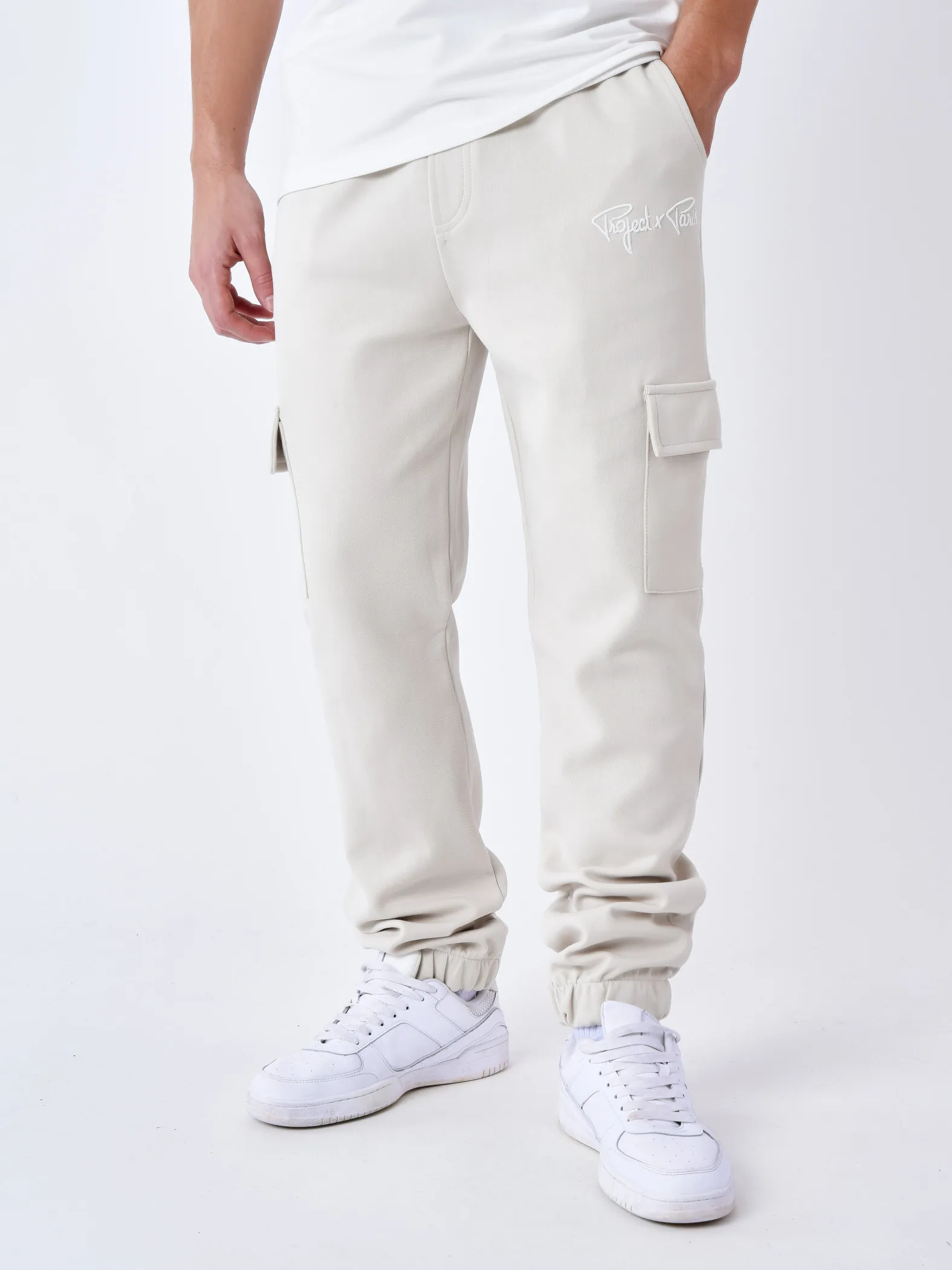 Pantalones de chándal estilo cargo Essentials