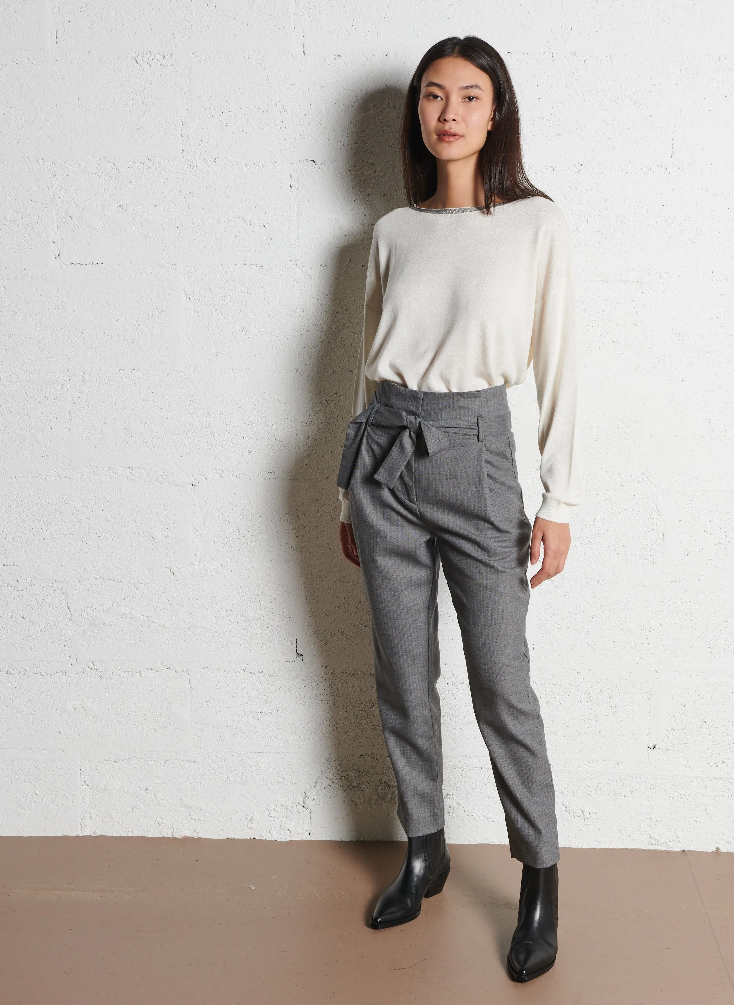 Pantalón de sastre en gris