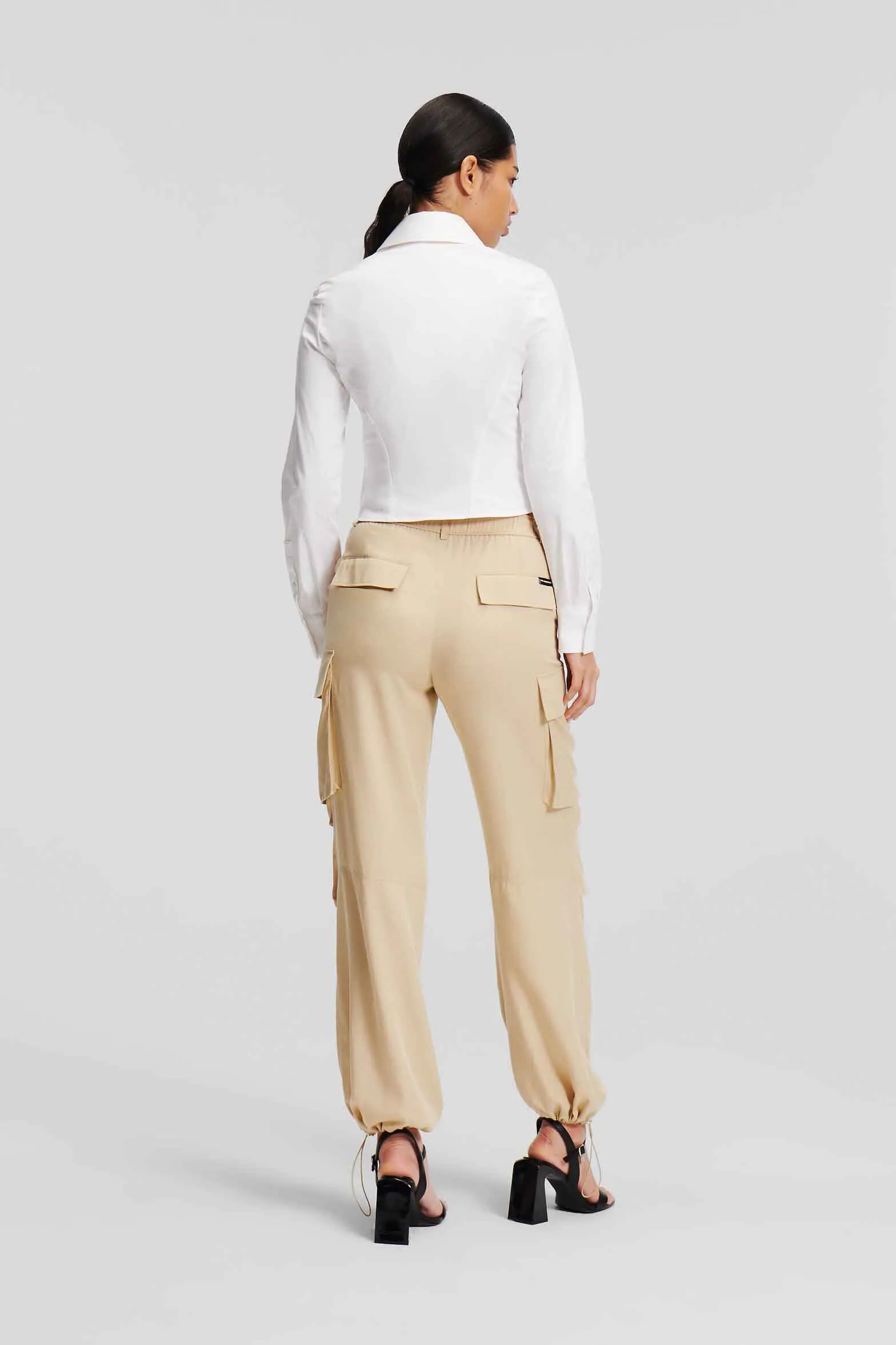 Pantalón para mujer de Karl Lagerfeld – 241W1000