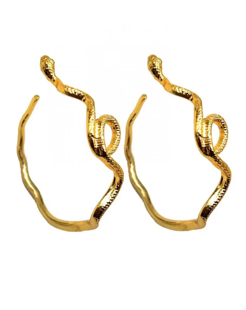 PENDIENTES DORADOS DE AROS GRANDES CON SERPIENTES