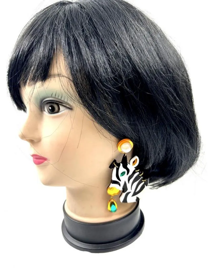 PENDIENTES GRANDES DE DISEÑO EN MADRID, CABEZA DE ZEBRA