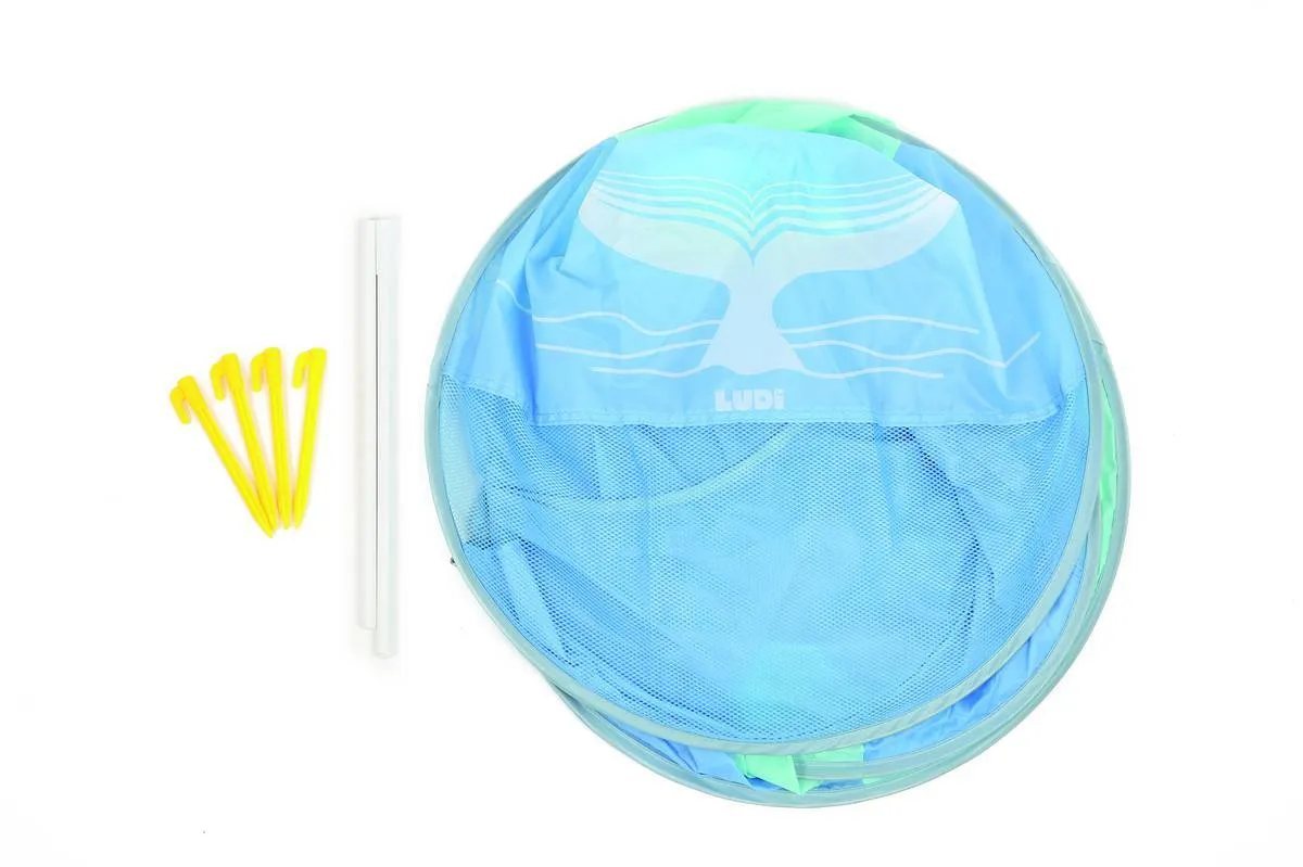 Piscina multifunción con techo UV 50 · Ludi