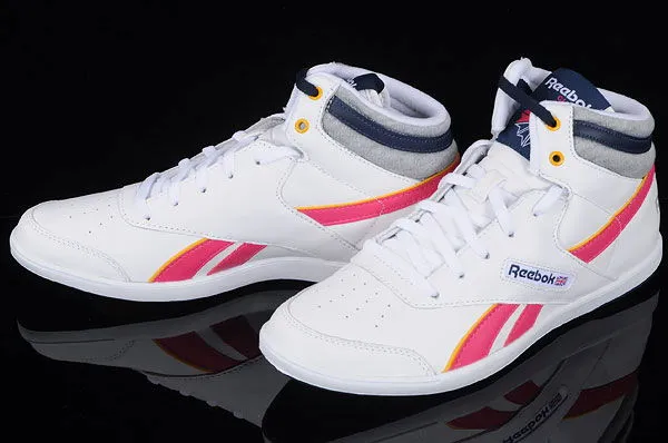 Reebok BB7700 Mid