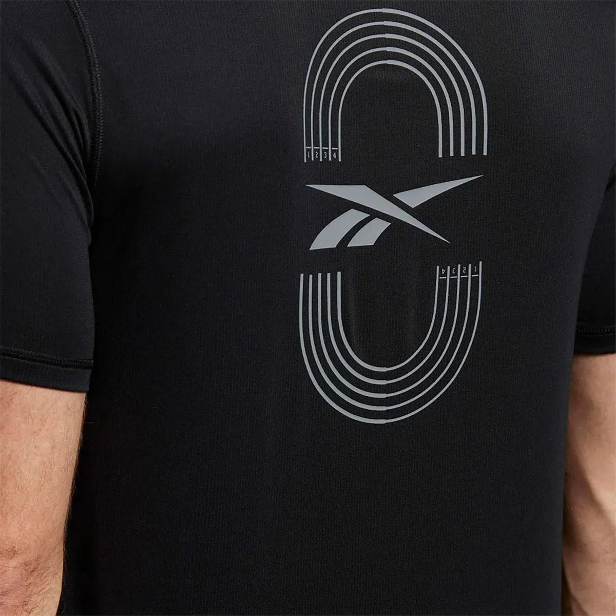 Reebok Remera Running Gfx Tee – Hombre – 2ebm26ht8128