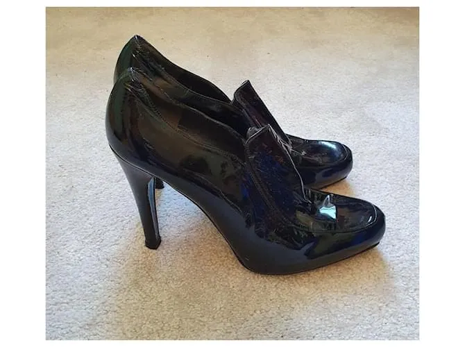 Salones Stuart Weitzman de charol Negro 