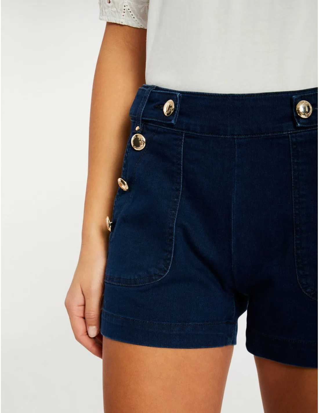 SHORT MORGAN SHANOA LONETA