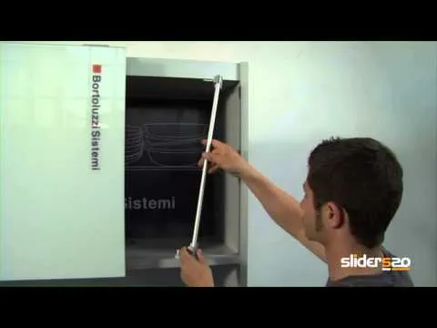 SLIDER S20  SISTEMA CORREDERA OCULTAS MUEBLE ALTO PARA ARMARIOS DE 2 PUERTAS HASTA 20 KG.