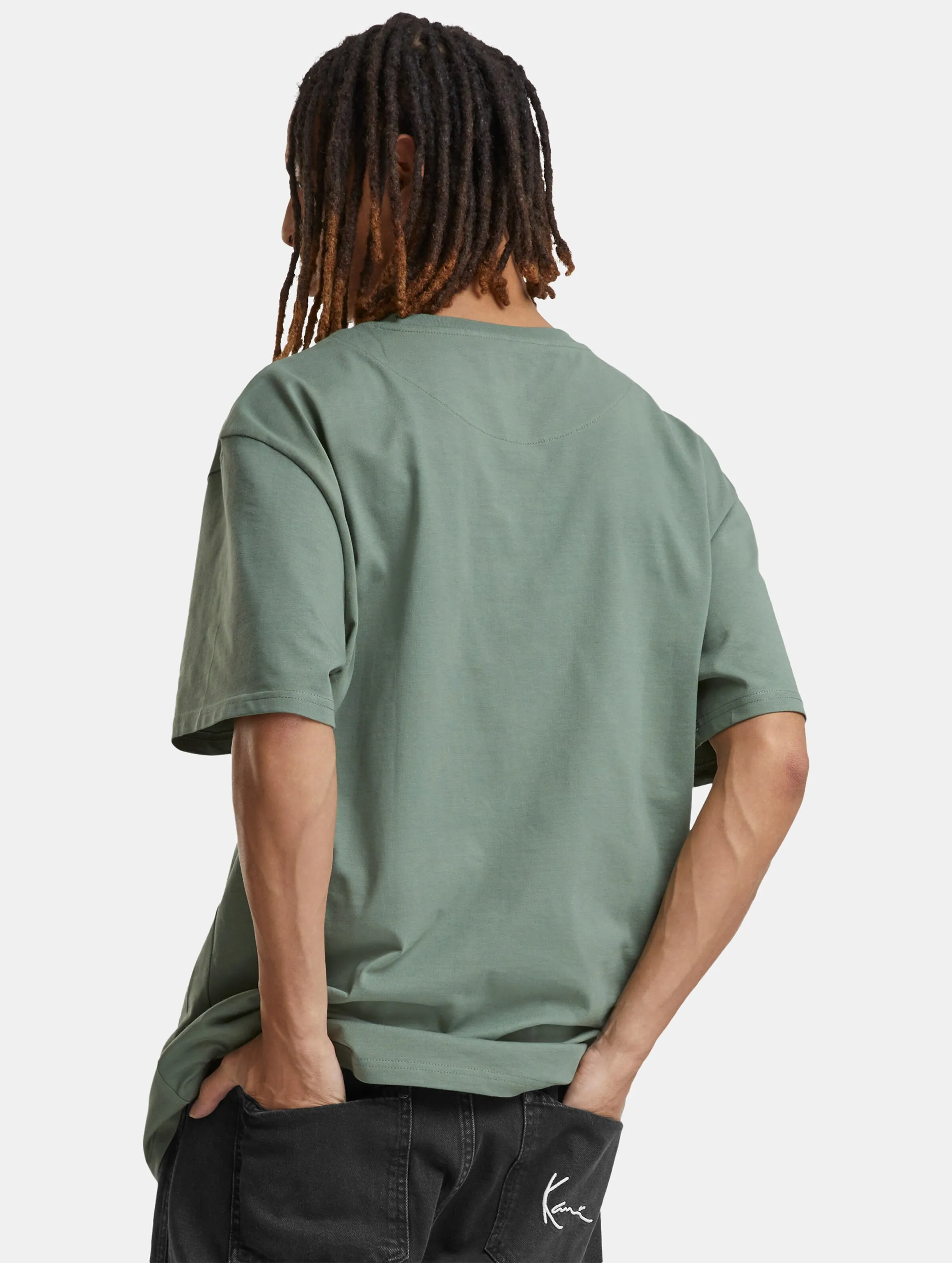Small Signature Essential