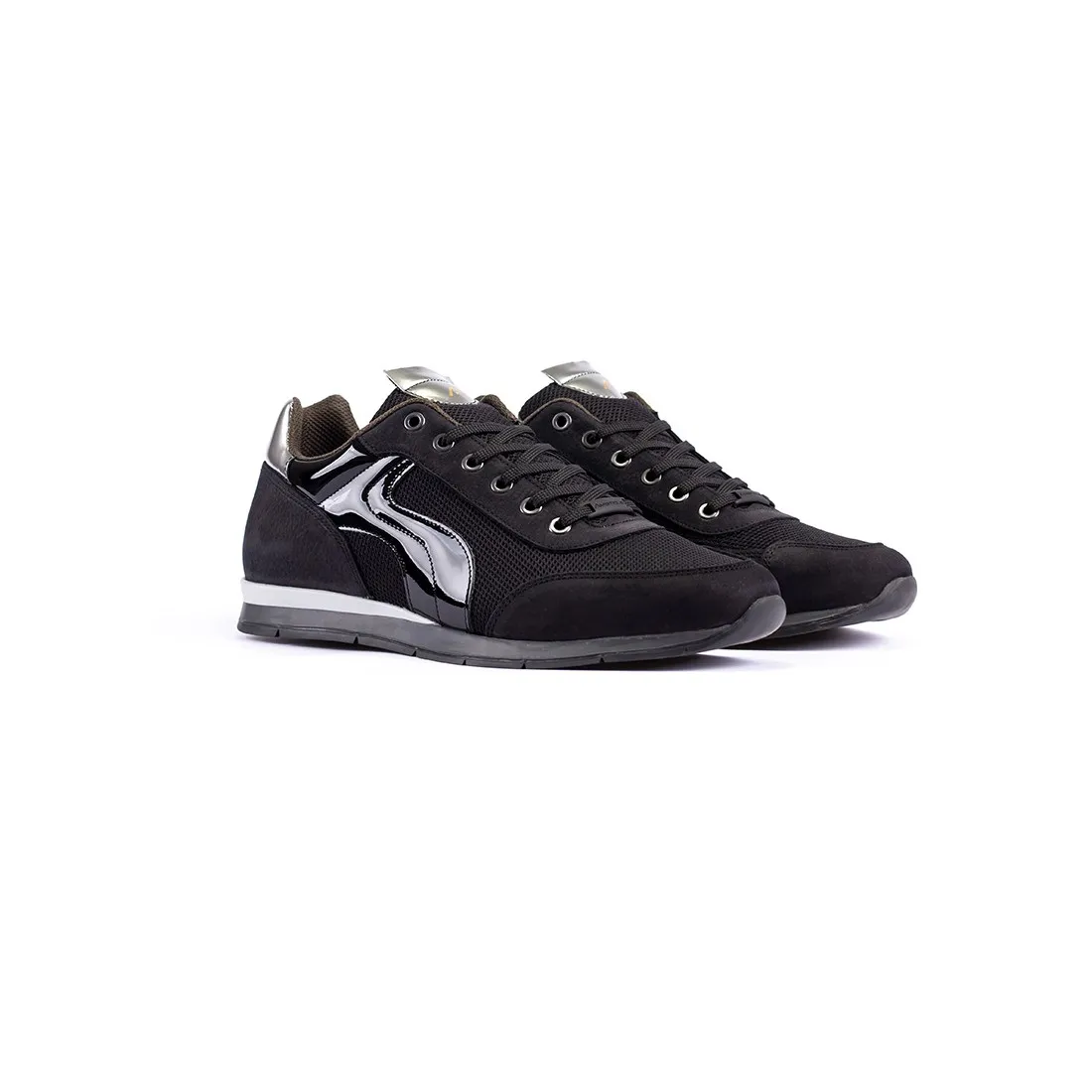 TENIS SNEAKERS PARA HOMBRE  AMBITIOUS  DE8215AM.8
