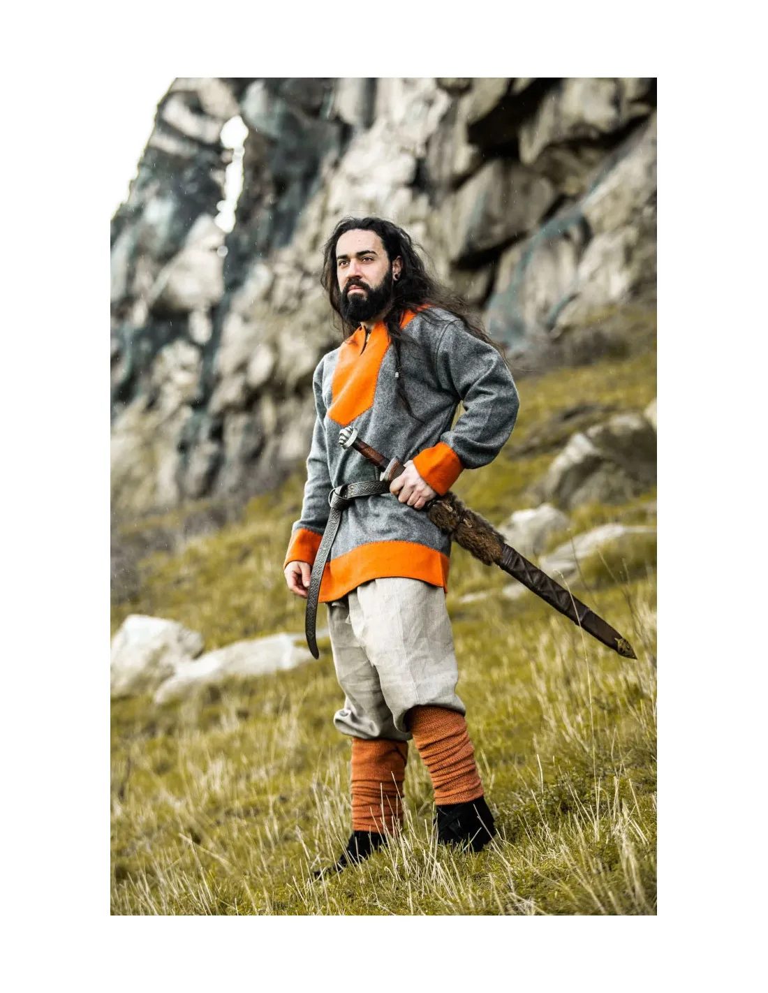Túnica vikinga de lana modelo Roland, gris