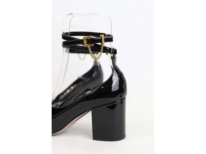 Valentino tacones de charol Negro 