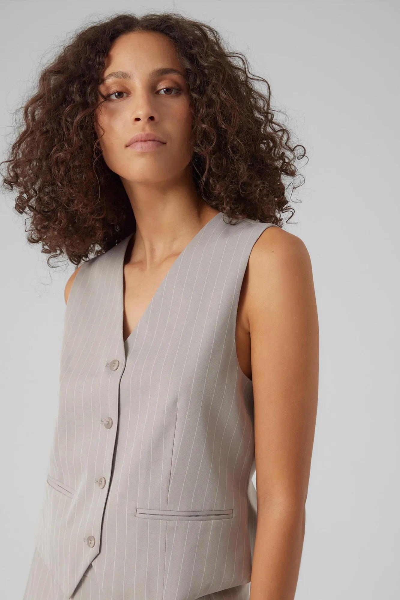 Vero Moda Chaleco de vestir estampado de rayas