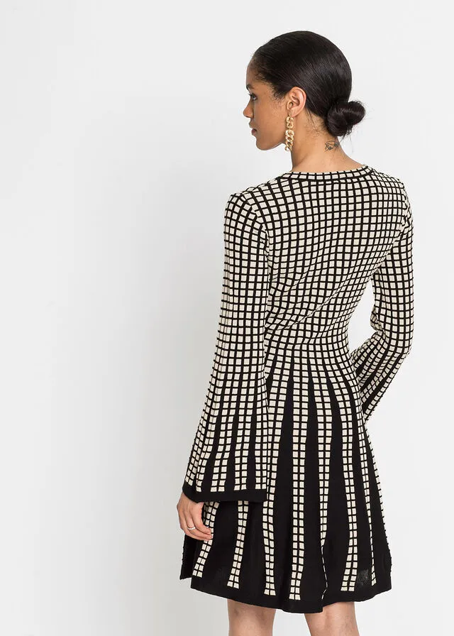 VESTIDO DE PUNTO NEGROBLANCO LANA DE CUADROS