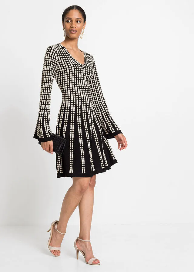 VESTIDO DE PUNTO NEGROBLANCO LANA DE CUADROS