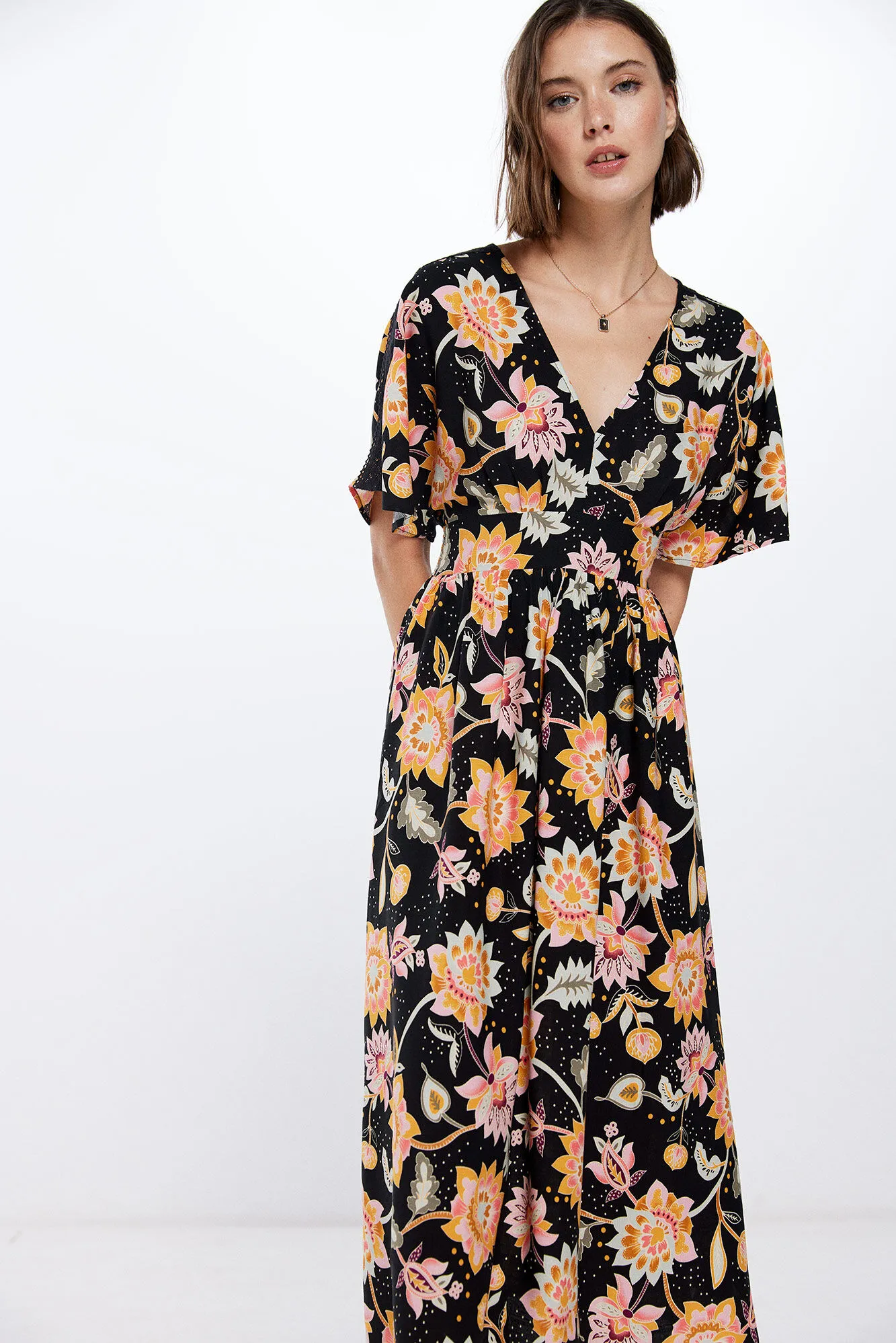 Vestido Midi Escote Frunces