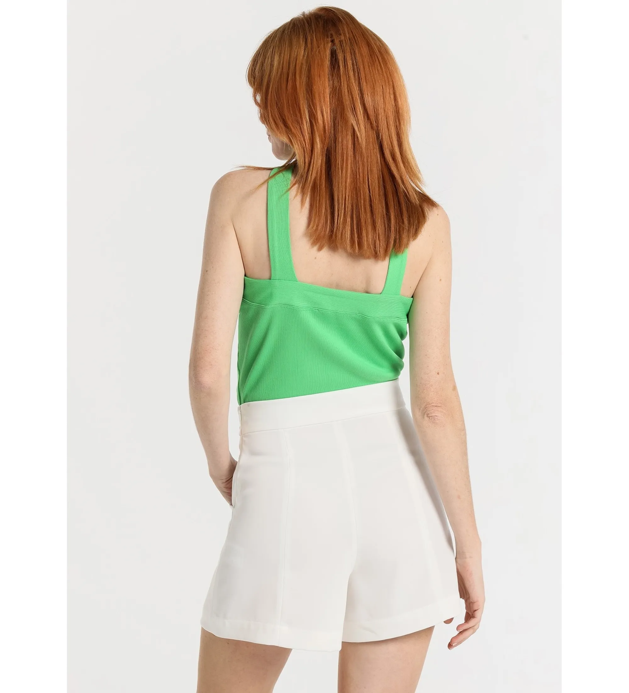 VICTORIO & LUCCHINO, V&L SHORT  TIRO ALTO ABOTONADO LATERAL BLANCO