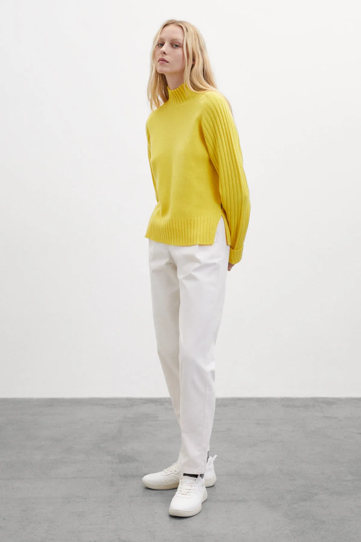 YELLOW EUCALIPTO KNITTED JUMPER