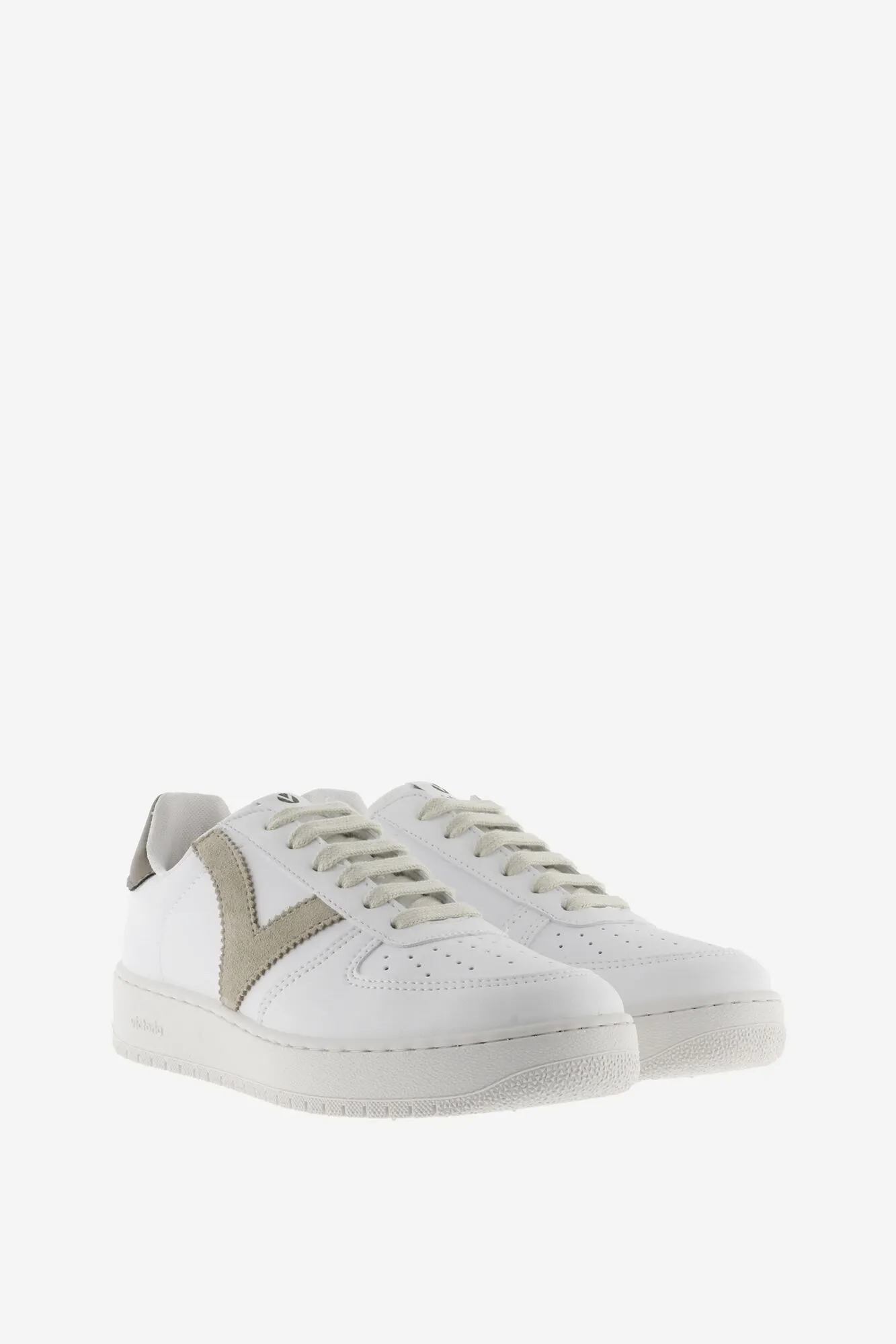 Zapatilla Madrid efecto piel
