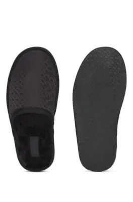 Zapatillas de casa con forro polar, empeines con monogramas y talón abierto