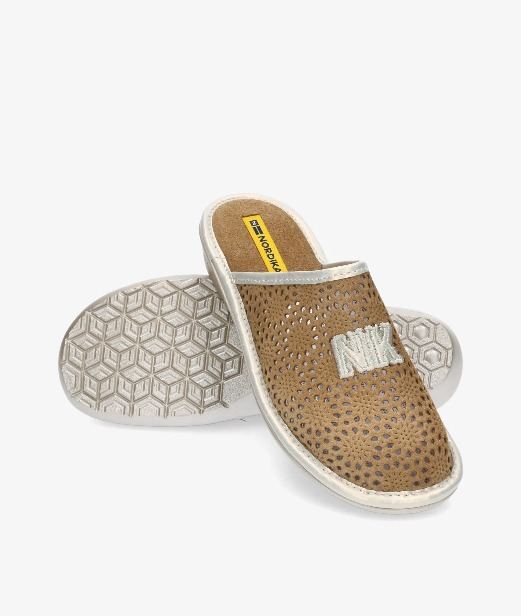 Zapatillas de casa  en color serraje taupe para mujer