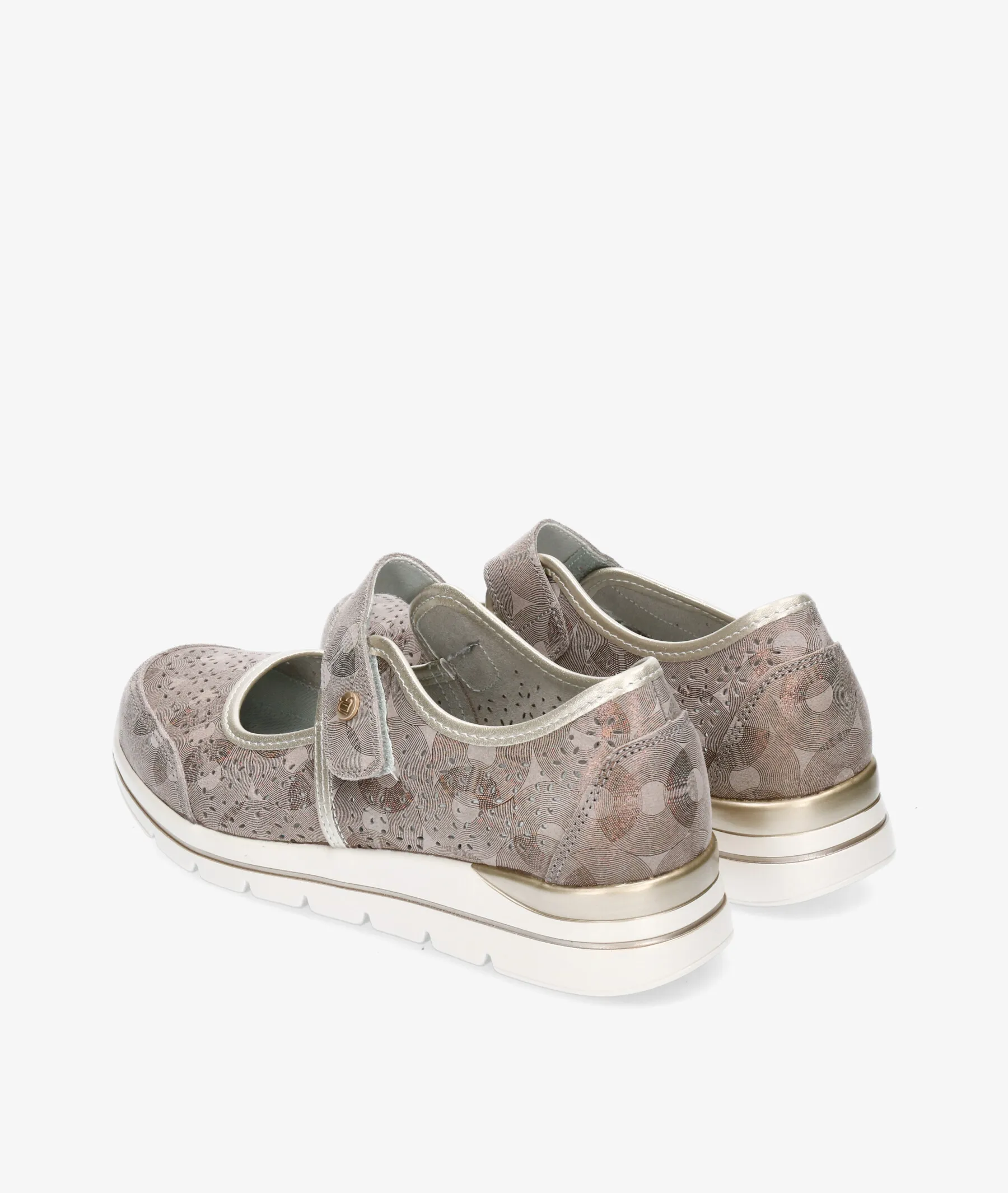 Zapatos de tacón bajo AMARPIES 26380 en topo