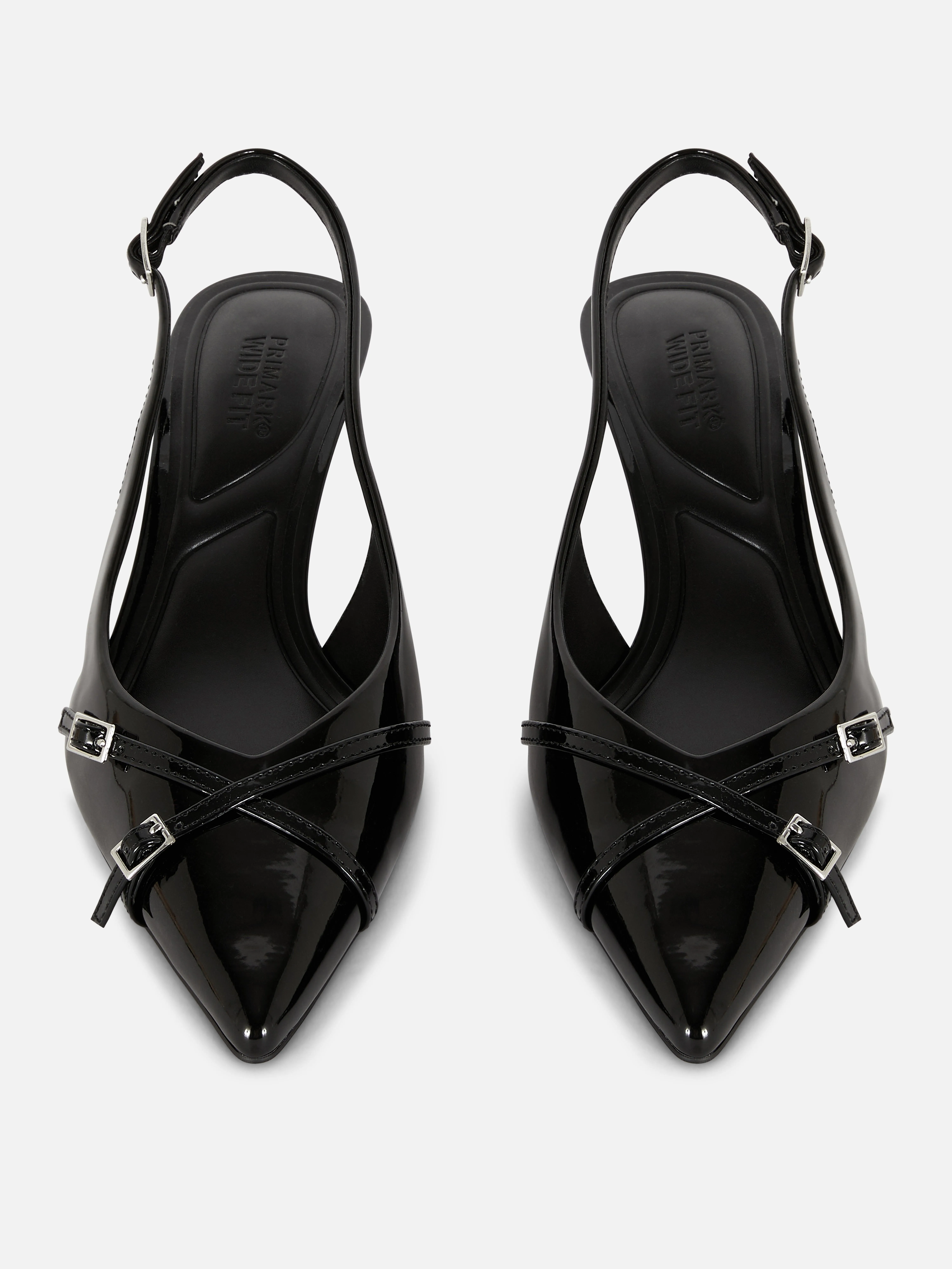 Zapatos de tacón y talón descubierto de horma ancha