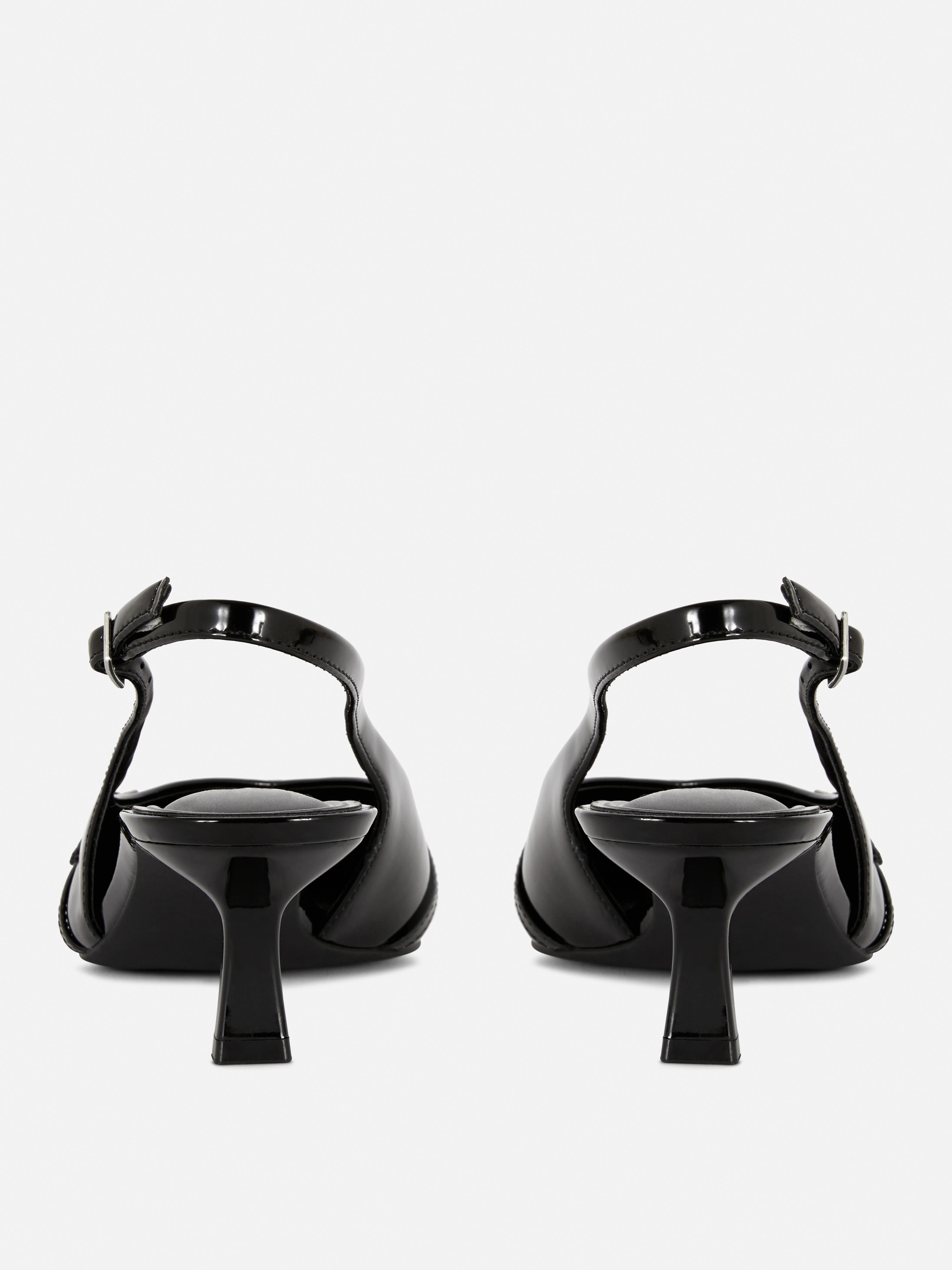 Zapatos de tacón y talón descubierto de horma ancha